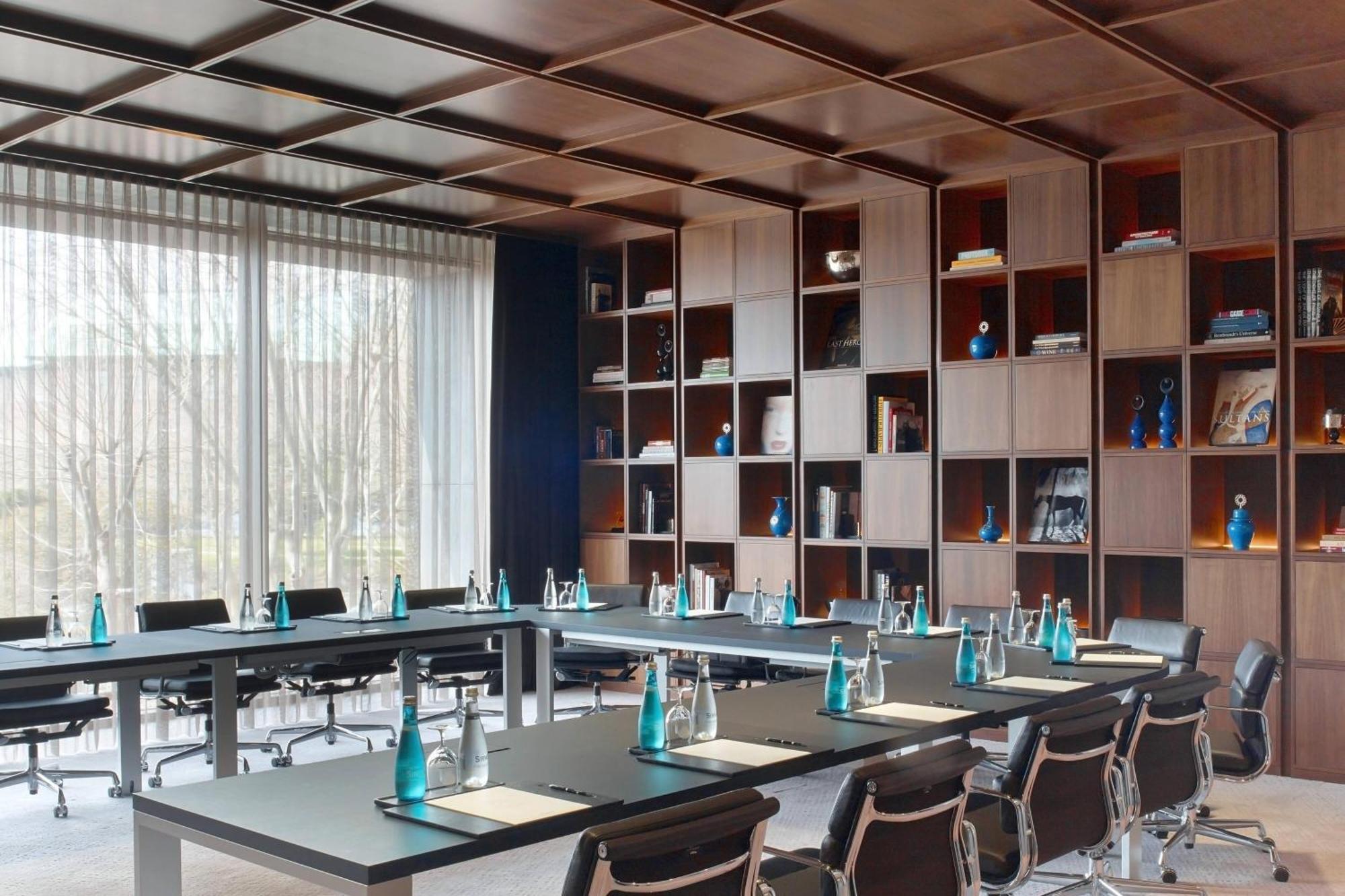 The St. Regis Istanbul Hotel Exterior photo