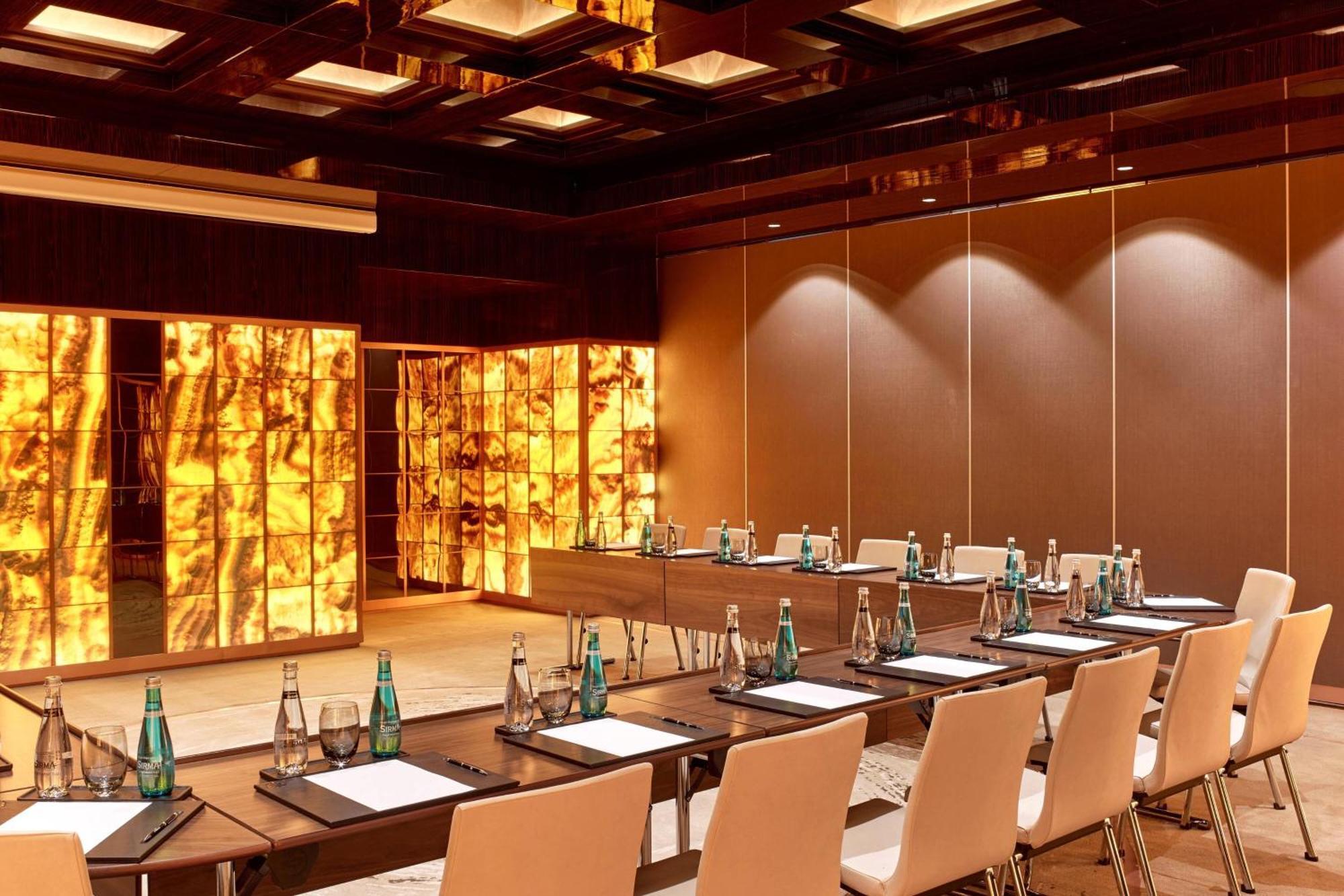 The St. Regis Istanbul Hotel Exterior photo